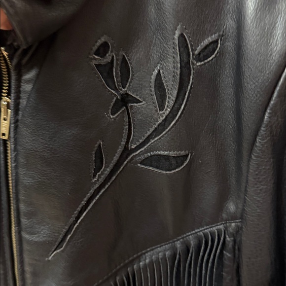 Brandy Melville Black Leather Jacket with Fringe - Picture 4 of 15